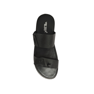 TR-113 Black sandal view 5