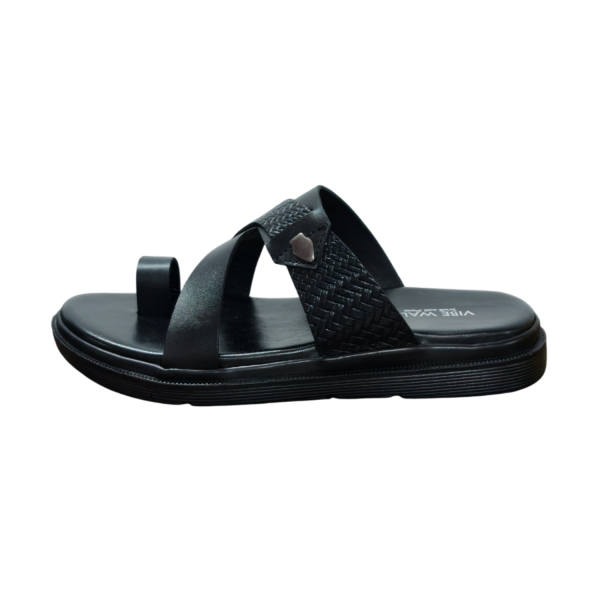 TR-116 Black sandal view 2